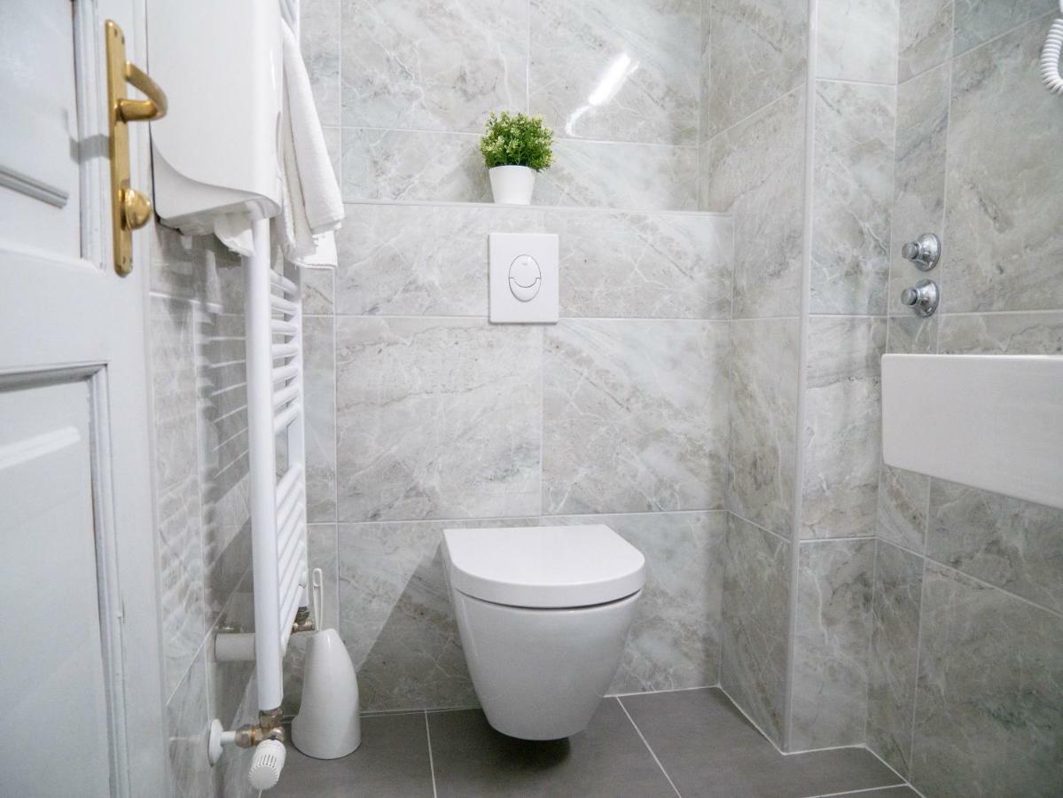 Hotell Vienna 3*
